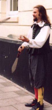 His jokes going over the heads of the locals, Billy fell back on one of his lesser known talents, juggling trowels