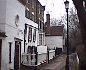 A historic lamp-post and some old house, in Gentleman's Row.