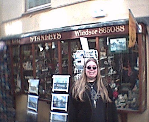 As it was the Sabbath, Midgey decided to wear black